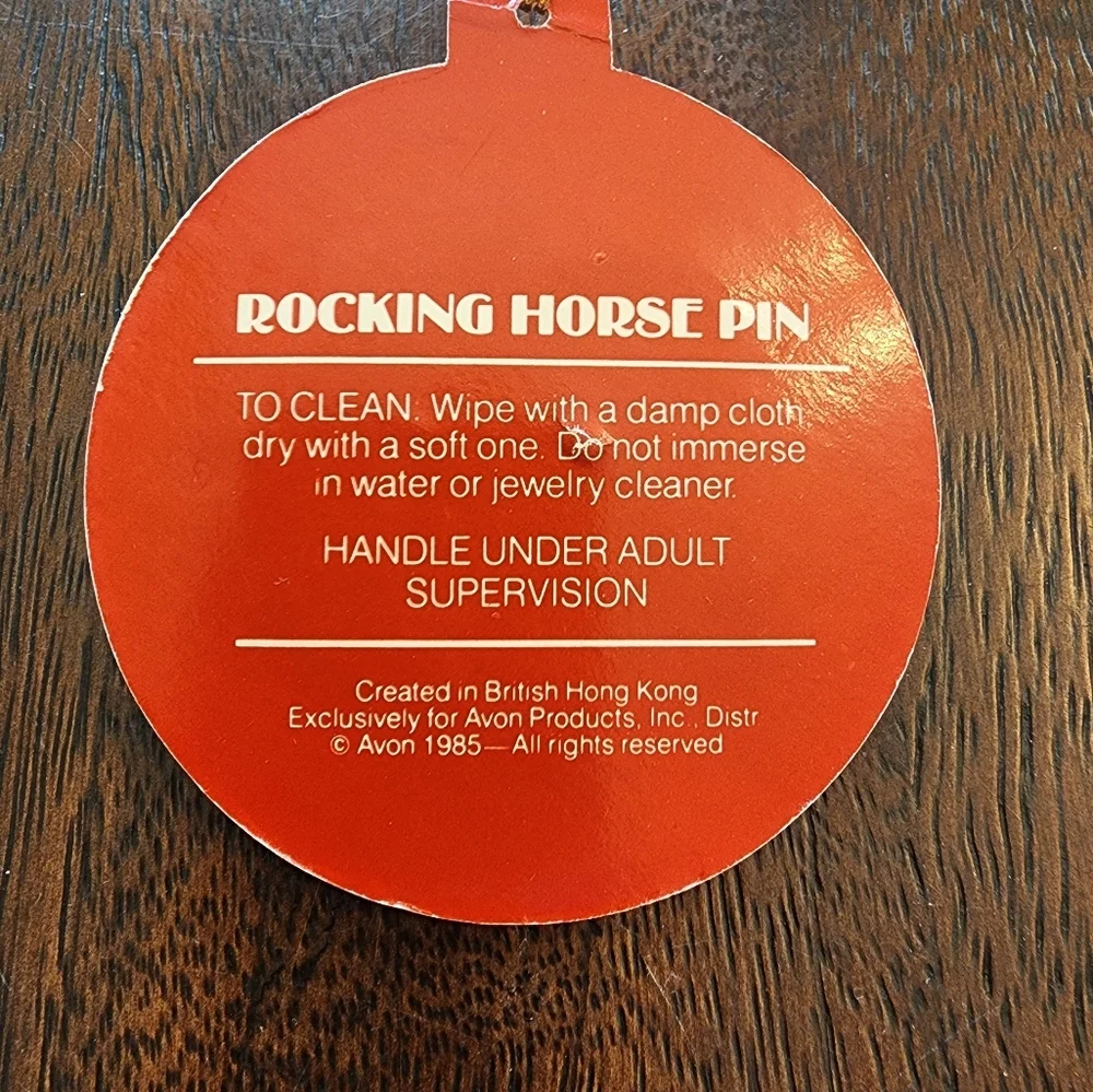 NEW Avon PIN Christmas Vintage ROCKING HORSE 1985 Brass Rein on ORNAMENT Card